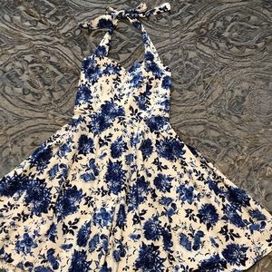 Vintage flower dress size small